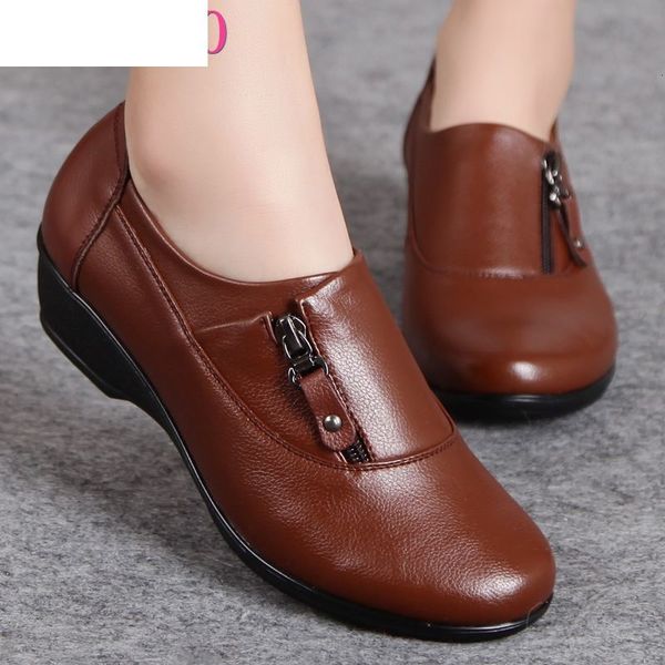 

sandals spring fashion leather women shoes mother slip on soft bottom anti-slip comfortable wedges casual plus size 7b8a, Black