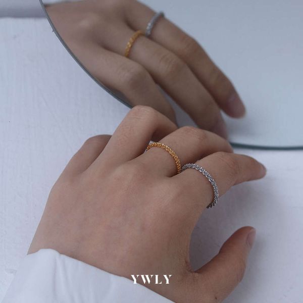 

sparkling metal soft chain ring for women, Black
