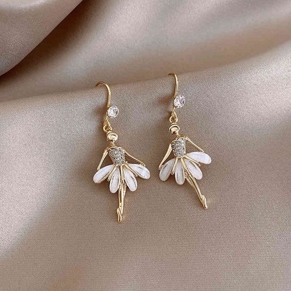 

dance girl ear hook 2021 fashion earrings women temperament long tassel, Silver