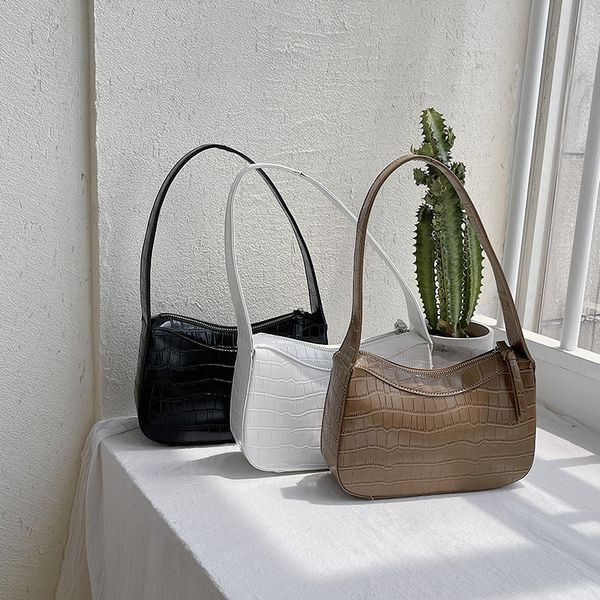 

ins women's summer new pure color shoulder fashion trend hand c-rocodile texture underarm bag