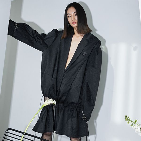 

new design solid retro loose lace hollow out ruffled windbreaker jacket long straight black women coats 210421, Tan;black