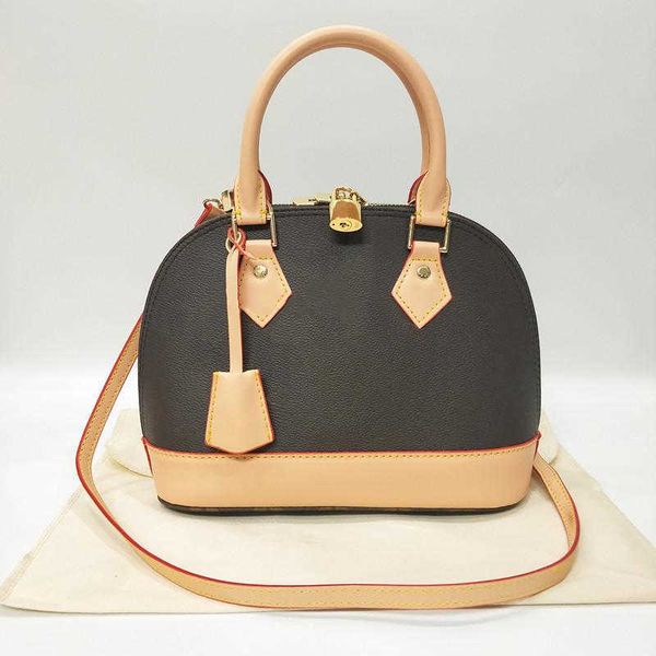 

designer bags womens handbags crossbody bag backpack shell women hand leather flower embossed shoulder messenger with lock shou