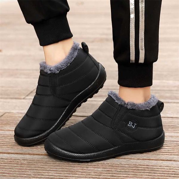 

men boots lightweight winter shoes for men snow boots waterproof ankle winter boots men's sneakers plus size 47 slip on 211106, Black