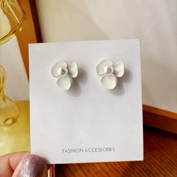 

student's vintage white flowers fashion pearl earrings239 stud, Golden;silver