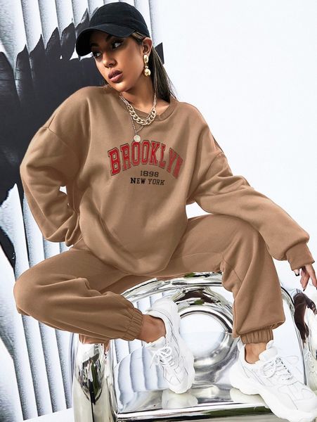 

letter graphic drop shoulder sweatshirt and sweatpants 28ya#, White