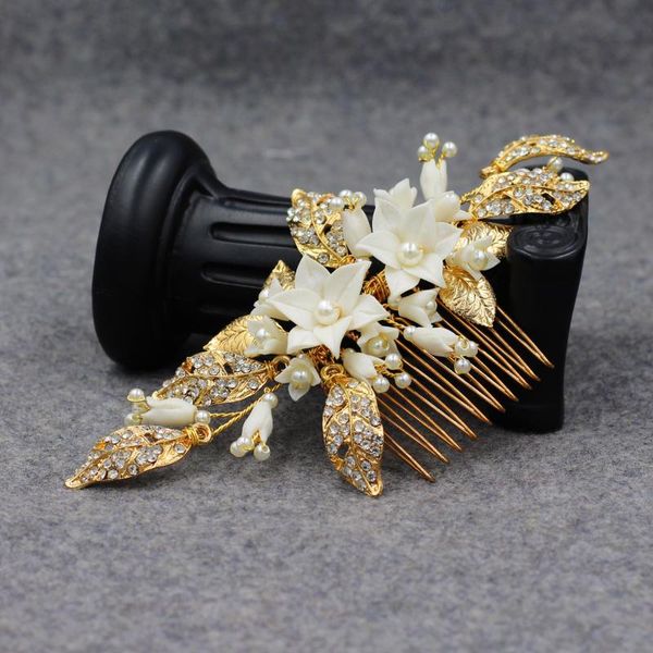 

headpieces elegant sweetheart women golden alloy rhinestone leaf soft ceramics pearl flower headdress with comb for wedding perform ph095, Silver