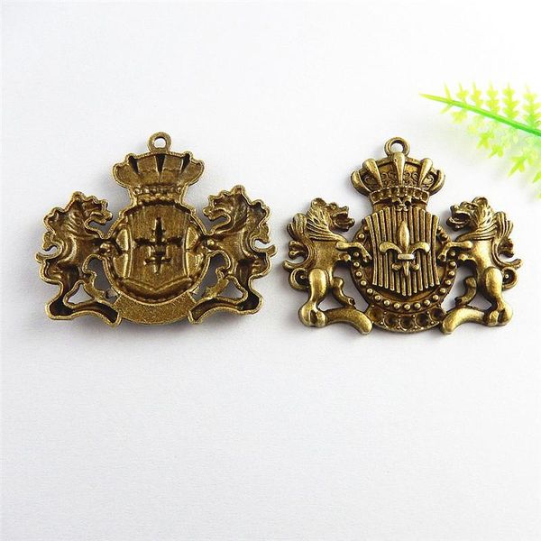 

charms 5pcs 10pcs antique bronze plated football team logo crown for crafts retro jewelry making necklace pendant diy, Bronze;silver