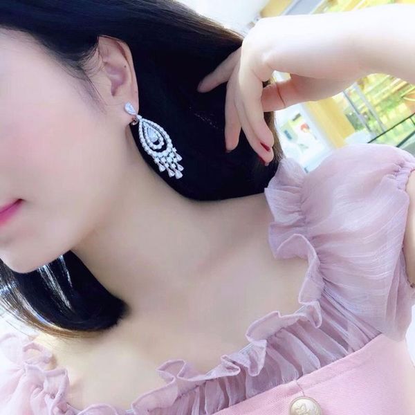 

qi xuan_jewelry_ earrings water drop s925 silver inlay zircon elegant and irregular irregular_factory direct sales dangle & chandelier