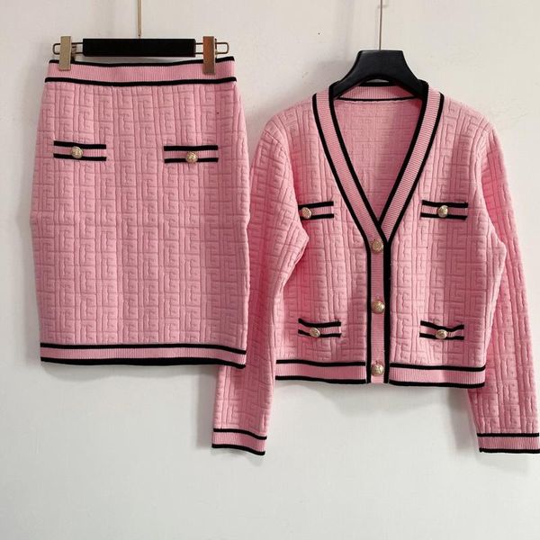 

2021 summer casual dresses sweater skir two pieces skirt short sleeves knitted cloth luxury designer clothes causual wear knitting clothing, Black;gray