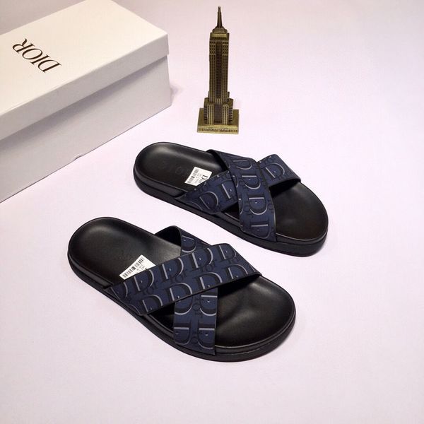 

slippers men's 20 new summer wear trend beach shoes korean style anti slip indoor and outdoor strong chaoba sandals designers outlet ys, Black