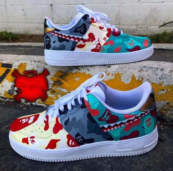 

2022 men women shoes black white pink sneakers sky 1s platform high 07 low cut wheat brown skateboard sports outdoor fashion chaussures trai