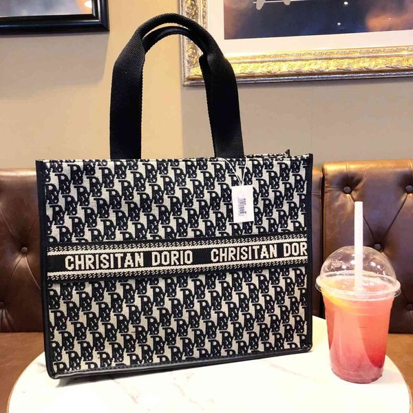 

handbag fog flower black and white letter large capacity a4 file bag fashion canvas mommy temperament work commuter, Black;red