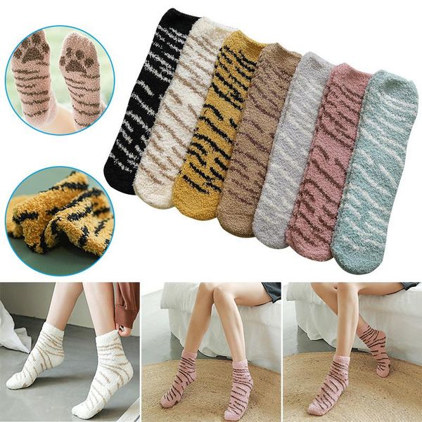 

sports socks winter cats cute thick warm sleep floor mid-tube women velvet g66, Black