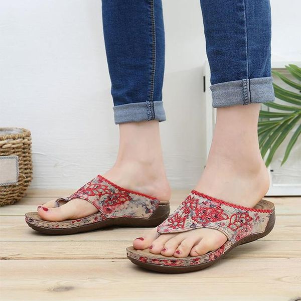 

plus size woman fashion footwear girl slippers clip toe sandals women summer shoes female casual ladies embroidery pu platform, Black