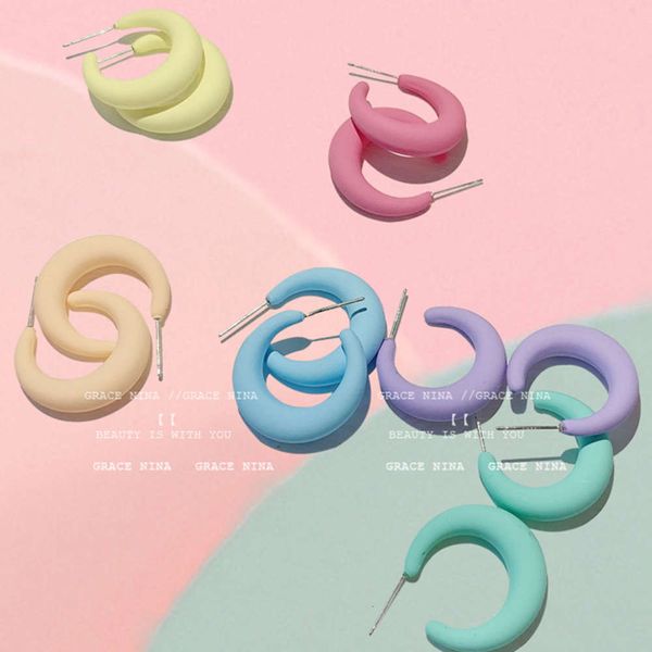 

magic of love circle 2021 new fashion candy color acrylic earrings, Black