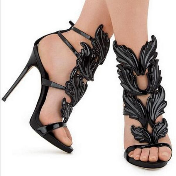 2022 Yaz Modası Kadın Zalim Yaz Pompaları Cilalı Altın Metal Yaprak Kanatlı Gladyatör Sandalet Yüksek Topuklu Ayakkabılar Ile Kutu
