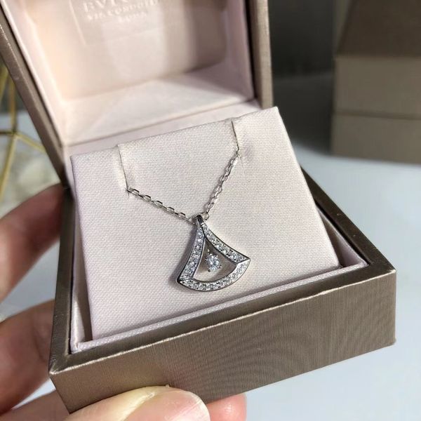 

baojia s925 silver skirt necklace