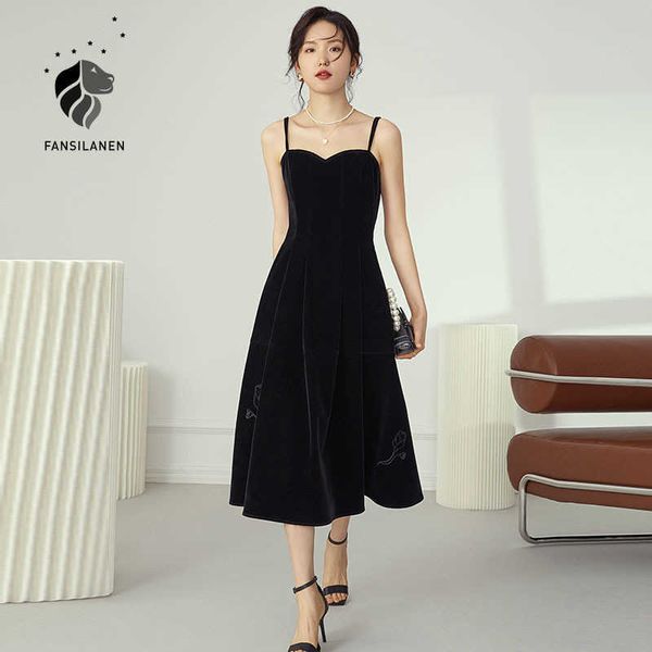 

fansilanen floral embroidery velvet black party dress women sleeveless strap elegant club christams female long 210607, Black;gray