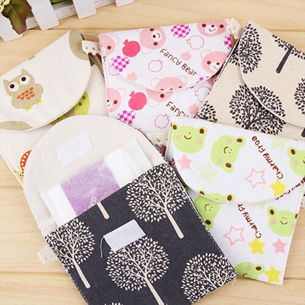 

1pcs traveling cute brief cotton full dots bags travel sanitary bag 3 patterns wholesale
