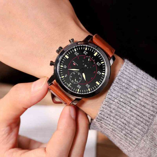 

watches men's sports waterproof quartz army airplane pilot green nylon band wa58, Slivery;brown