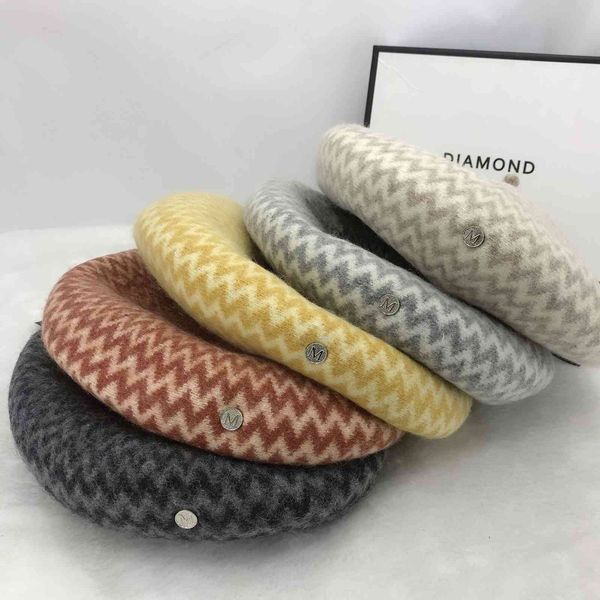 

fine wool beret autumn and winter soft wavy cute sweet painter hat elegant versatile designer pumpkin hat, Black;white