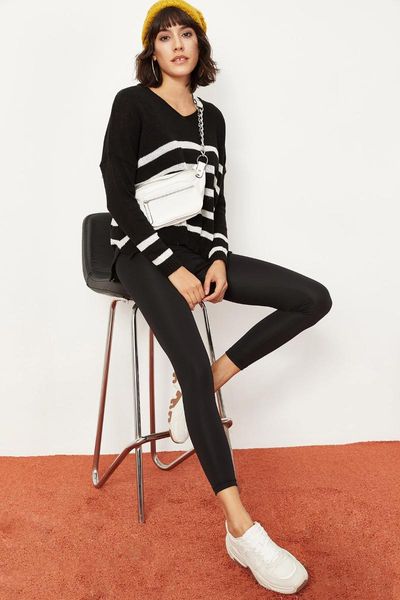 

women's diver black plain fabric lifting high waist tights casual sports leggings