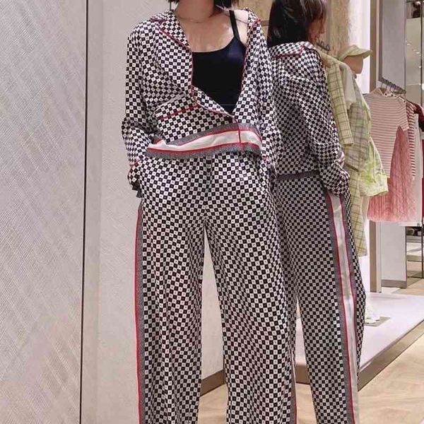 

2022 factory wholesale new girls plaid positioning suit, Gray