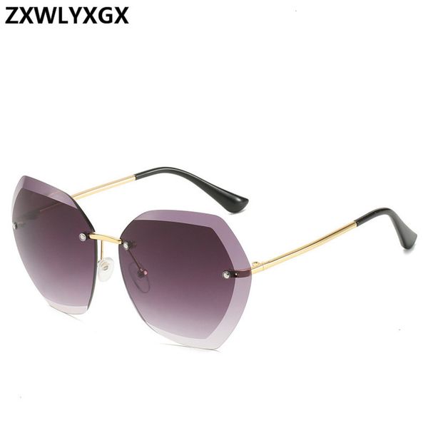 

2020 new fashion brand design vintage random pilot men retro cutting lens gradient sunglasses women uv400, Black