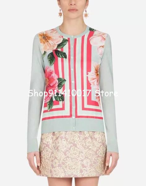 

women's t-shirt of quality2021 spring floral silk twill cardigan sweater vest set, White