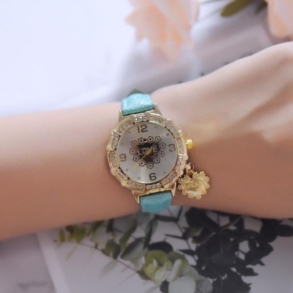 

wristwatches 2021 women's watches luxury watch leather strap lover pendant decorate gift woman quartz fashion clock, Slivery;brown