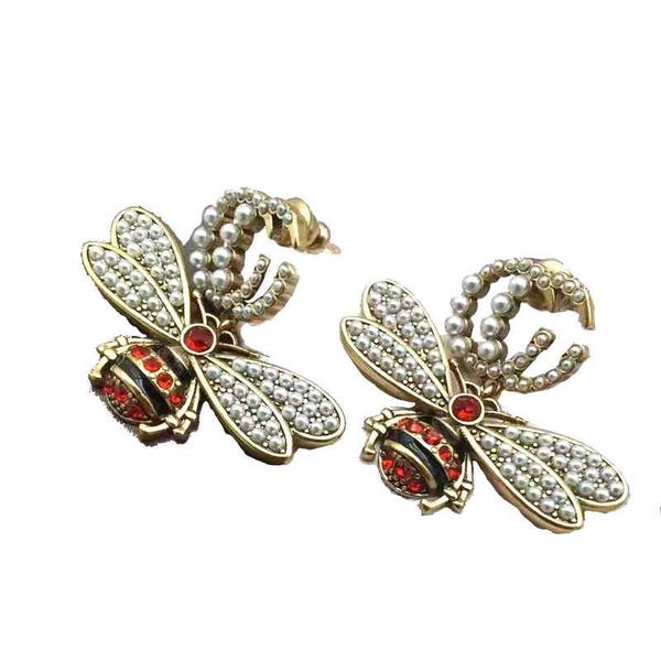 

women fashion earrings made of brass 925 pure silver needle ancient women style bee inlaid brilliant diamonds earrings