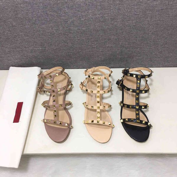 

autumn new willow nail round head flat sandals fairy roman sandals, Black