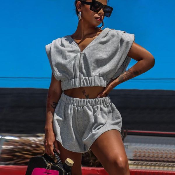 

women's tracksuits 2021 fashion style -selling casual sports zipper sleeveless shoulder fold shorts suit, Gray