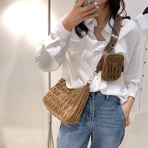 

evening bags lingge pleated armpit fashion hand holding staff single shoulder hand holding dinner zero wallet