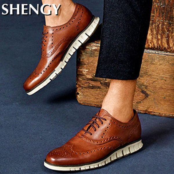 

dress shoes males carved falt casual man leather soft bottom lace up male borgue nonslip outdoor light chaussure hom, Black