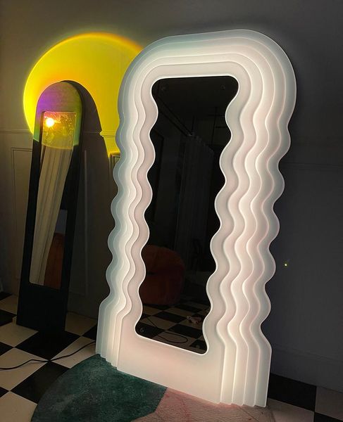 

mirrors ultrafragola mirror big style vintage for sale ettore sottsass 1970