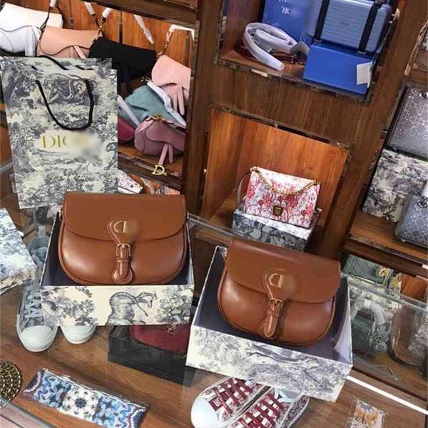 

luxurys hand bags women new dio star same style bobby leather versatile saddle bag single shoulder messenger bag designers outlet zmm