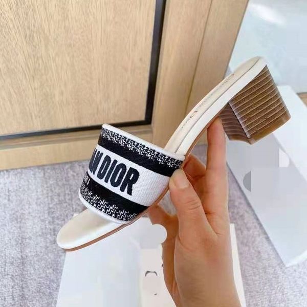 

one letter sandals of d in summer 2021, Black