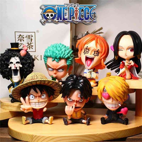 

q version big head pirate king road feisuo longshan zhina beauty emperor hand-made car chassis ornament gift