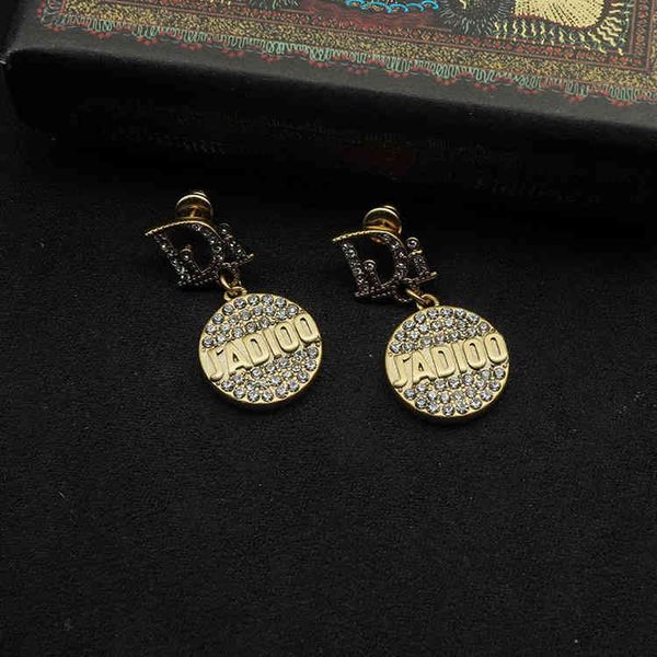 

70% off fashion letter round full diamond quality women's pendant, Silver