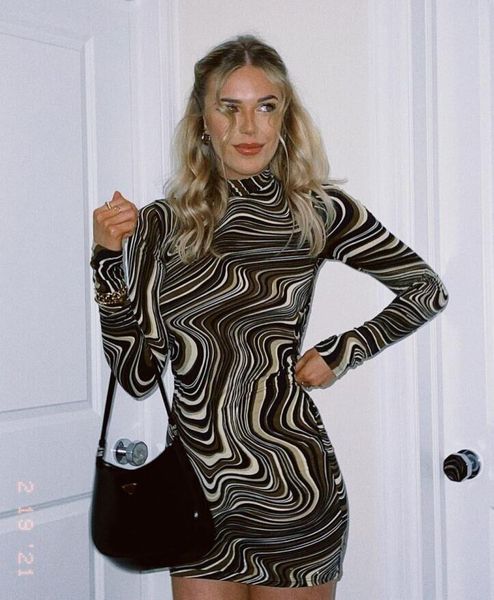 

casual dresses fashion women dress ripple print clubwear long sleeve backless mini bodycon party wear streetwear, Black;gray