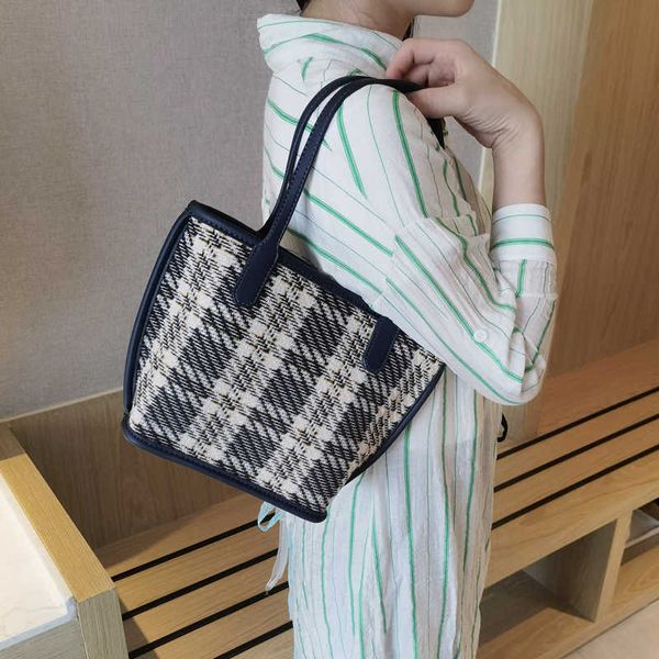 

enchase shoulder bag net red design hand women's vegetable basket