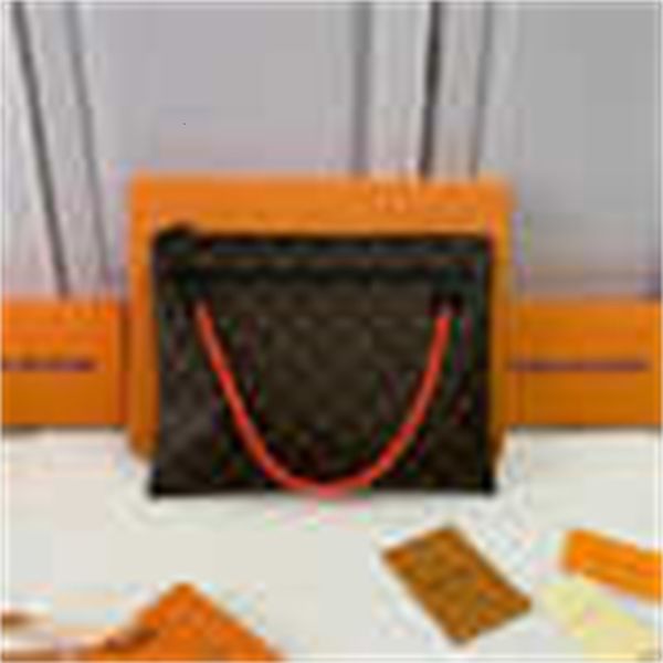 

m62293 leather key original single brand trendy personality zipper men real designer long wallets chain wallet pouches luxury card urban hol, Red;black