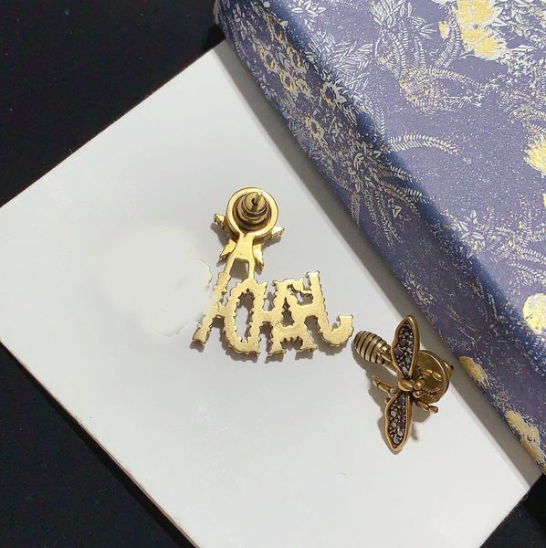 

net earrings red d fashion bee luxury dijia female family designer same jewelry letter five pointed star, Red;brown