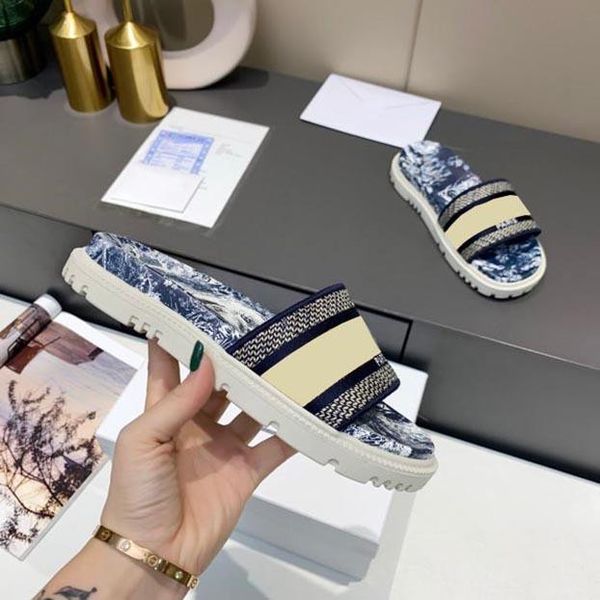 

womens designer platform slippers slides women ladies girls outdoor soft thick sole slipper casual flat loafers sandals flower embroidery wi, Black