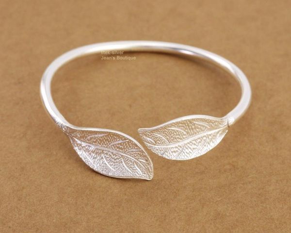 

solid sterling silver simple leaf bangle heavy 20g a2618, Black
