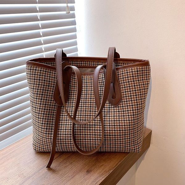 

evening bags female bag 2021 large-capacity fashion handbag casual shoulder messenger underarm