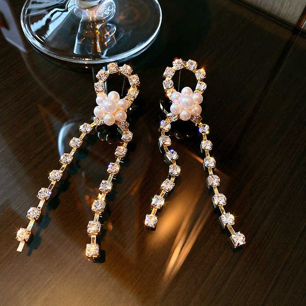 

925 silver needle geometric inlaid diamond pearl flower earrings