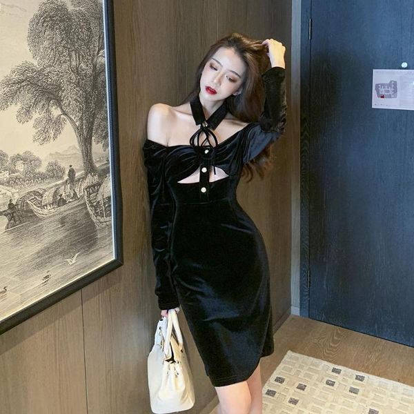 

casual dresses hollow out qiu dong off-the-shoulder pockets hip pleuche dress send collar, Black;gray