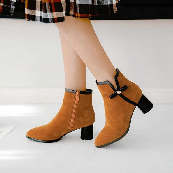 

zawsthia winter faux suede woman boots warm round high heels shoes motorcycle ankle boots with bowtie knot size 33-47 210611, Black